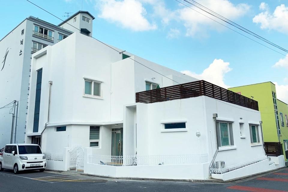 Jeju Guesthouse Togŭnnae Kültér fotó
