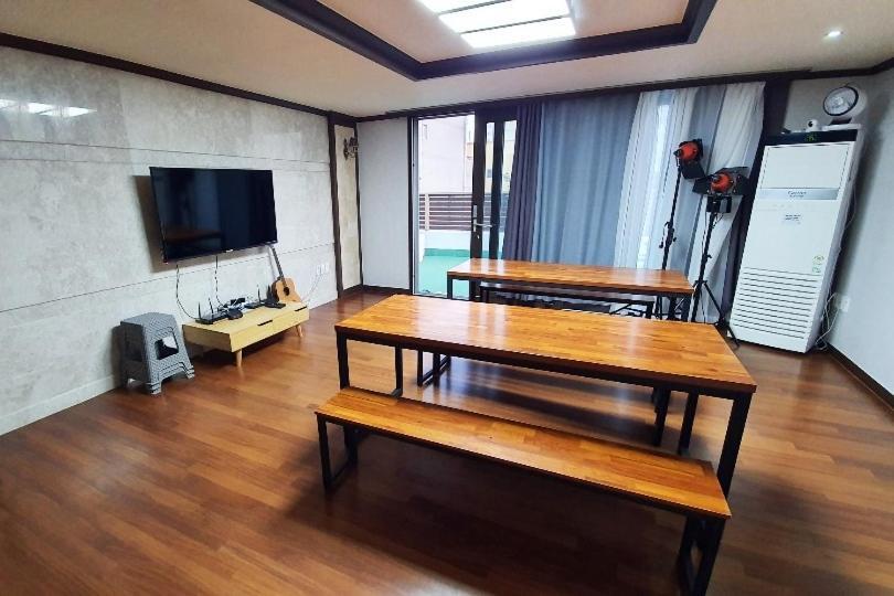 Jeju Guesthouse Togŭnnae Kültér fotó